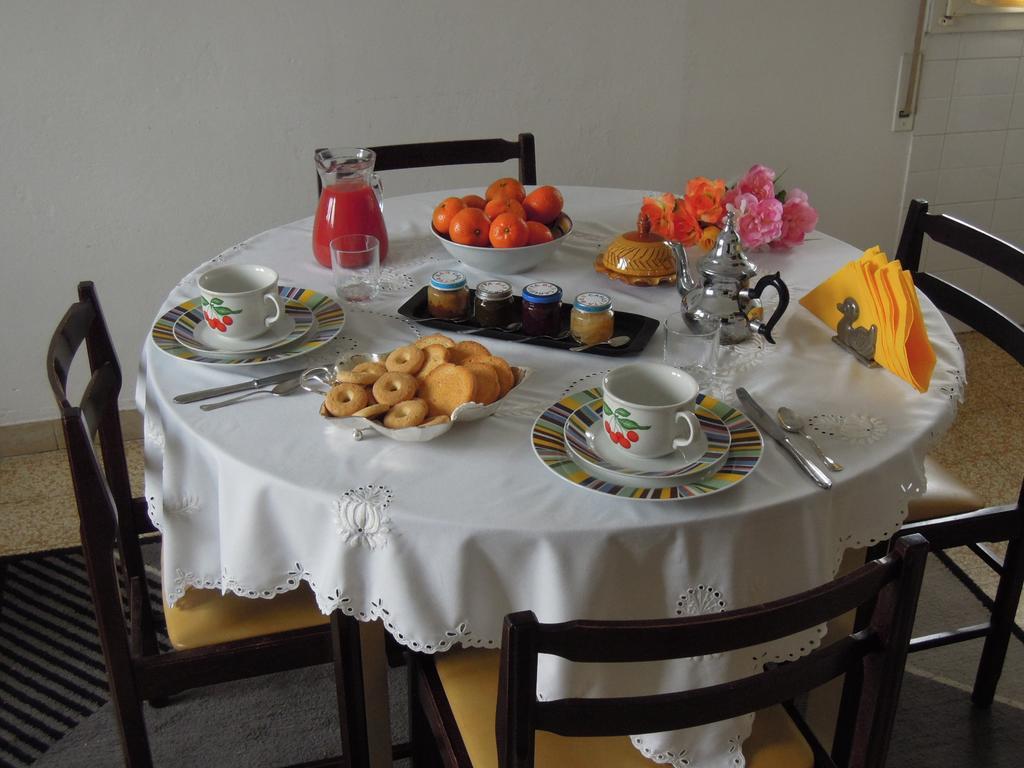 B&B Carlotta Bologna Exteriör bild